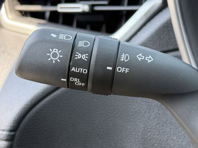 Certified 2025 Toyota Corolla Cross XLE w/ Convenience Package AWD/4WD image 23