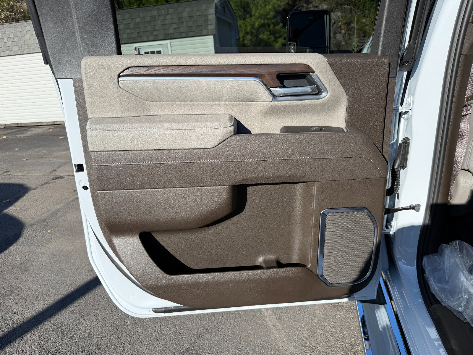 New 2026 GMC Sierra 2500 SLT w/ SLT Premium Package image 18