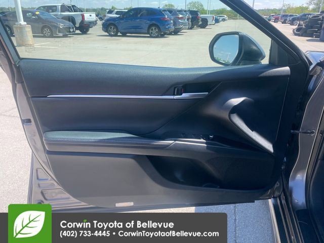 Used 2023 Toyota Camry XSE FWD image 18
