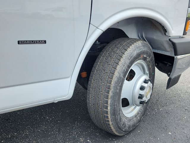 New 2026 Chevrolet Express 3500 w/ Power Convenience Package RWD image 36