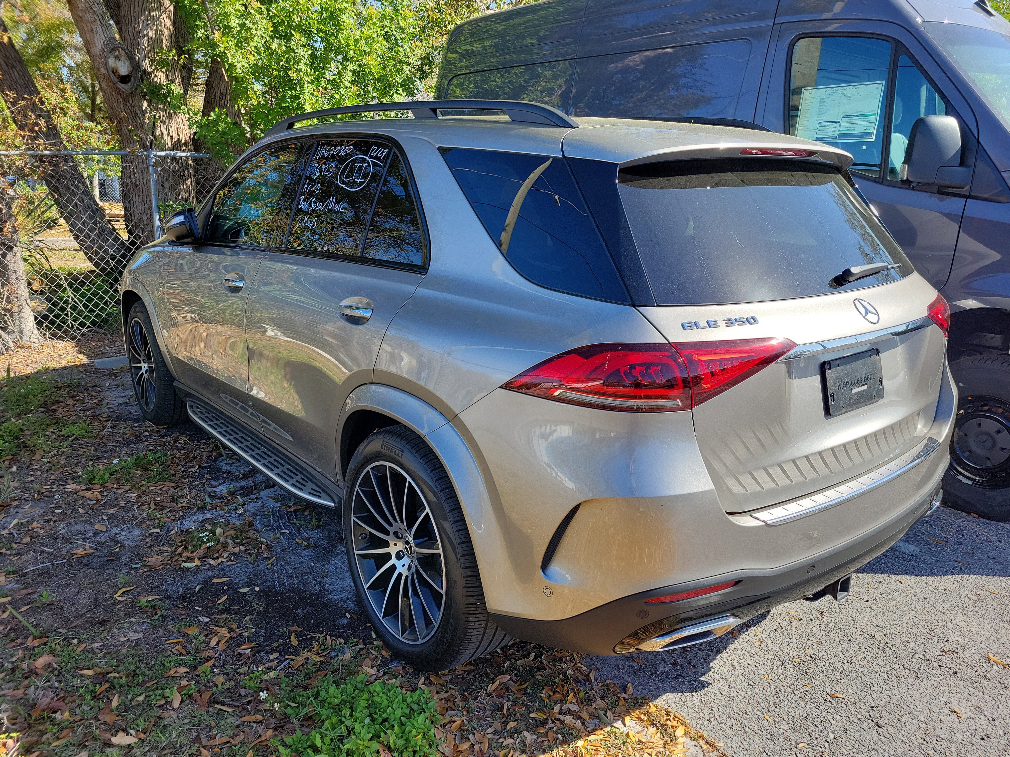Used 2022 Mercedes-Benz GLE 350 image 4