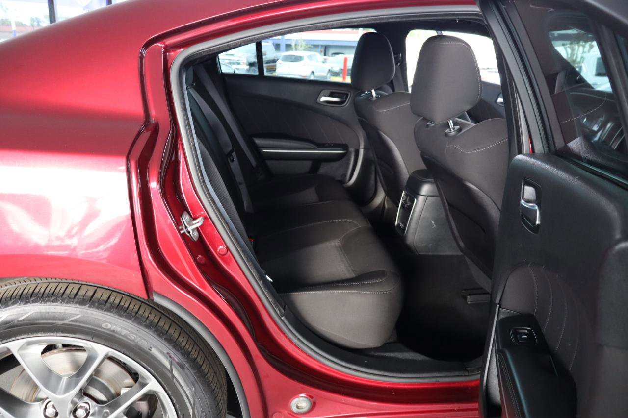 Used 2020 Dodge Charger GT image 31