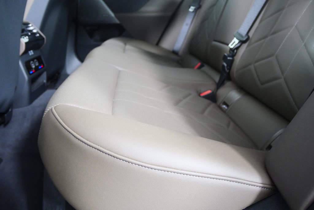 Certified 2026 BMW 530i RWD image 14