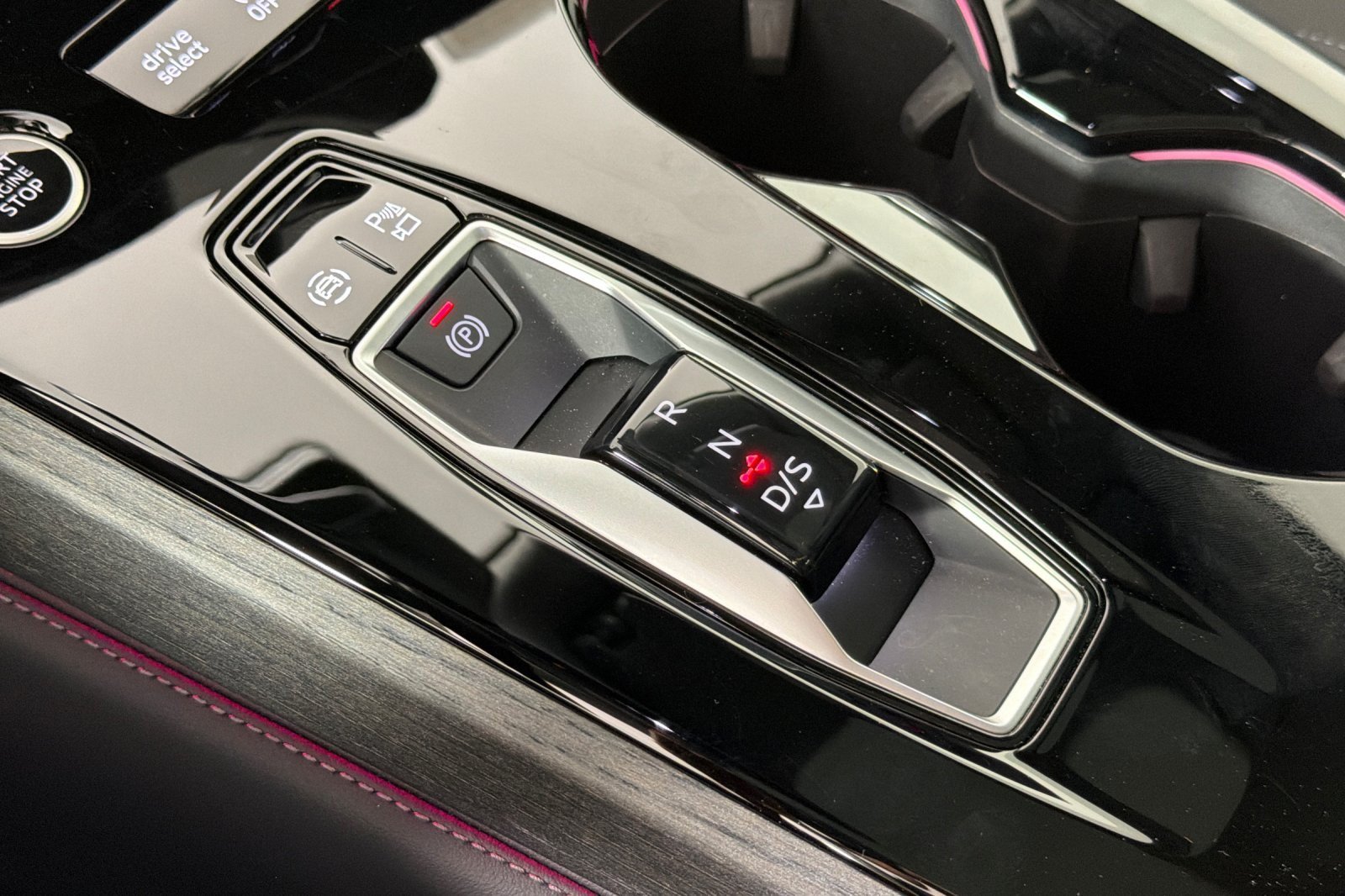 Used 2025 Audi A5 2.0T Premium Plus w/ Premium Plus AWD/4WD image 20