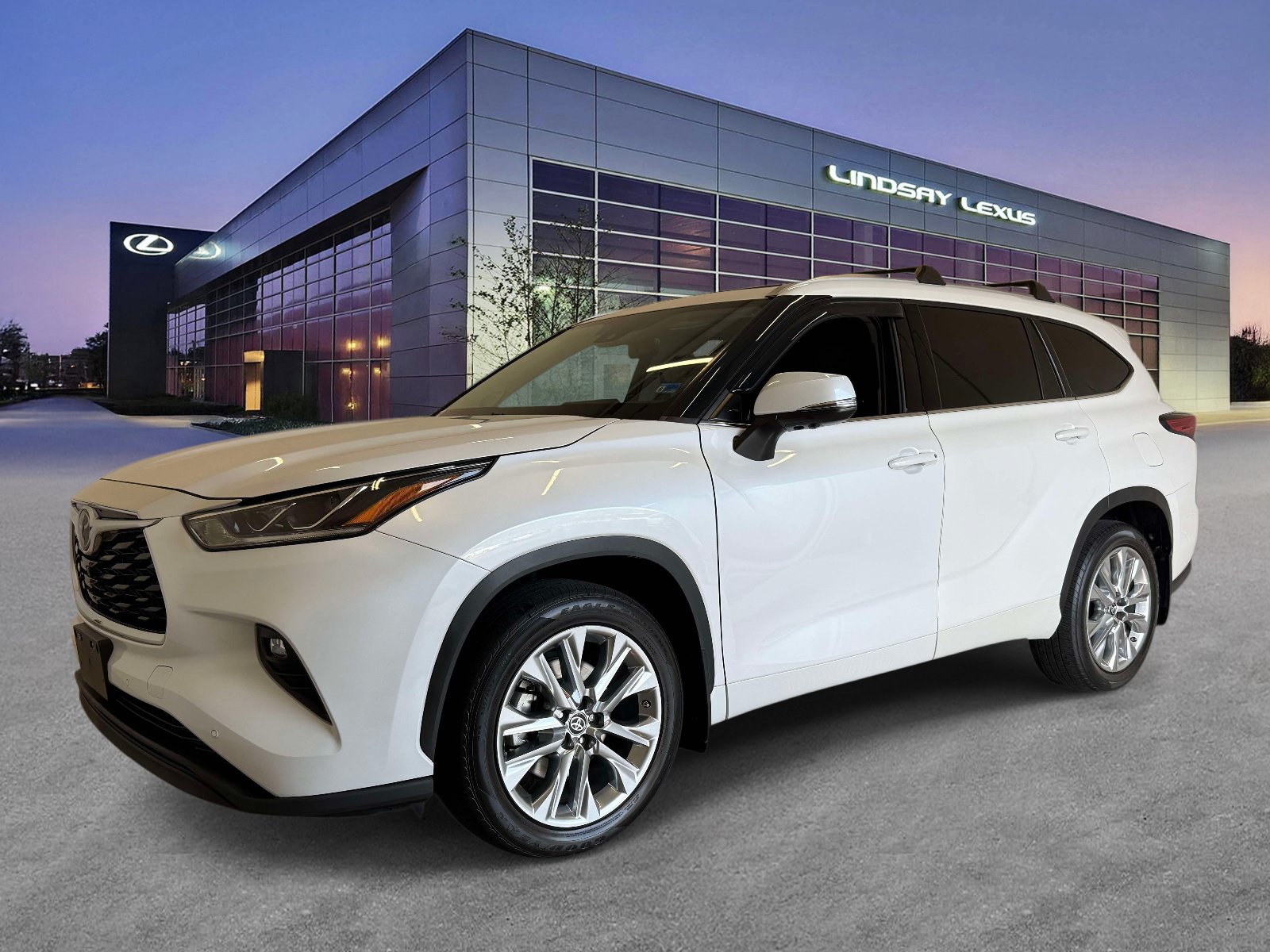 Used 2023 Toyota Highlander Limited