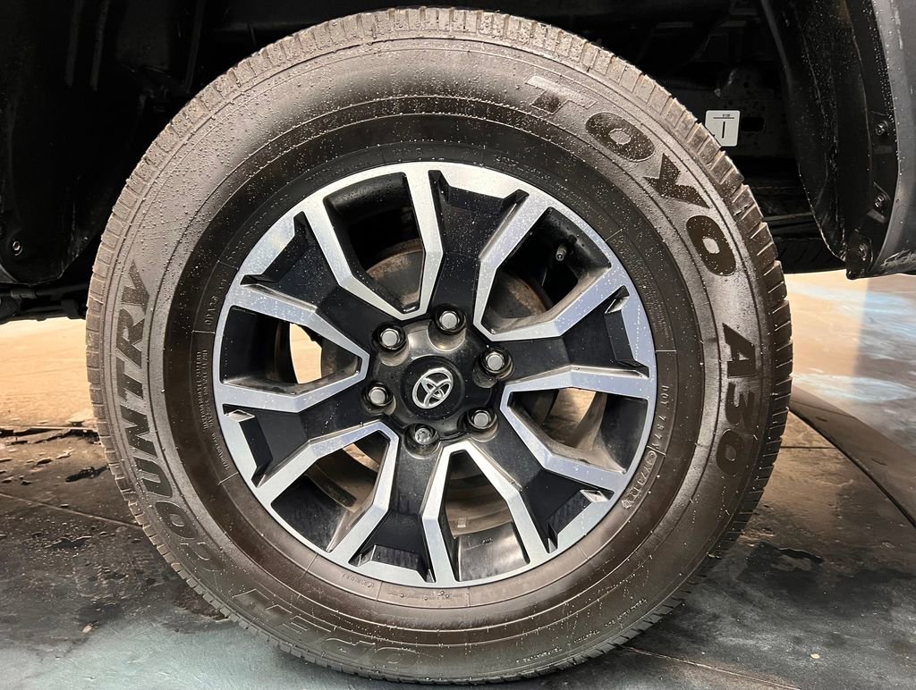 Used 2023 Toyota Tacoma TRD Sport AWD/4WD image 24