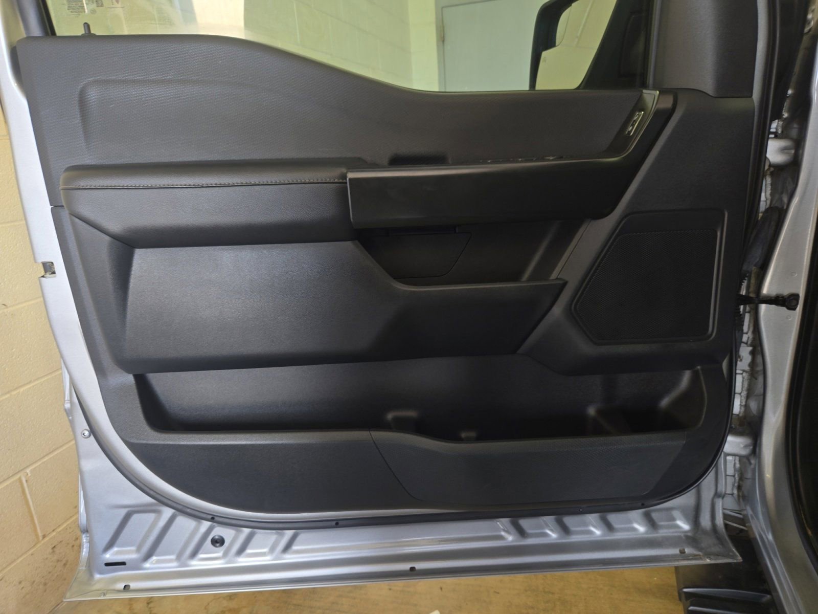 Used 2022 Ford F150 XL w/ STX Appearance Package RWD image 19