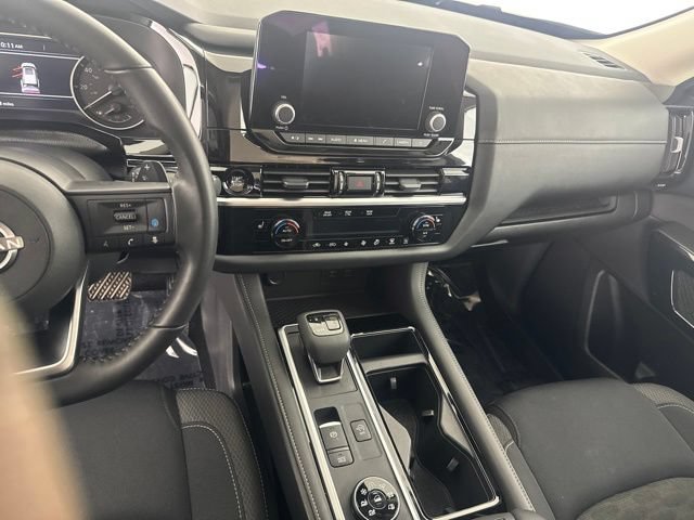 Certified 2025 Nissan Pathfinder SV w/ Cargo Package AWD/4WD image 25