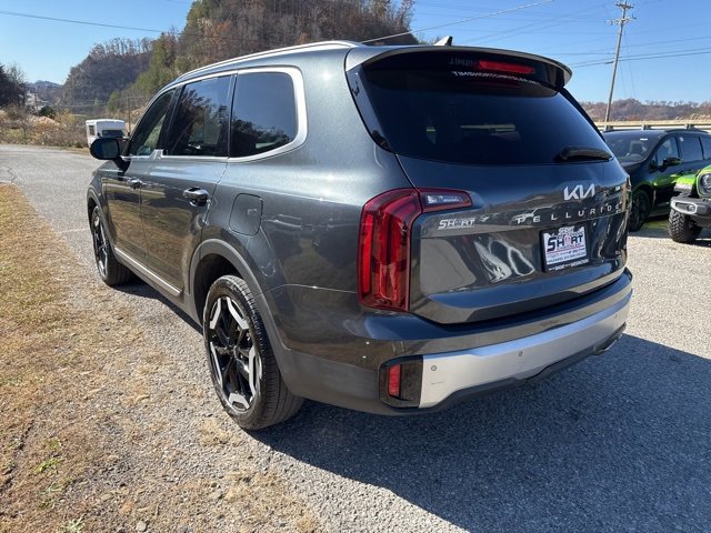 Used 2024 Kia Telluride S w/ S Sunroof Package image 5
