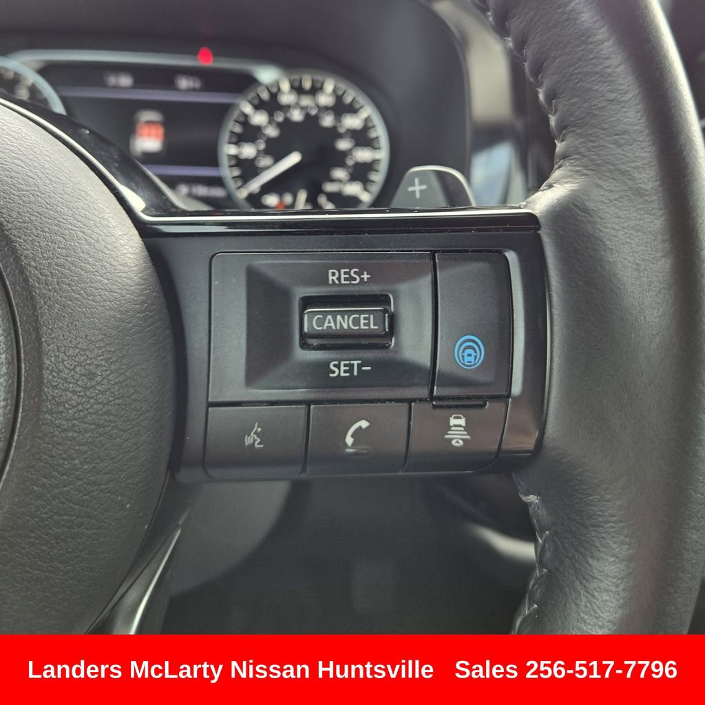 Used 2022 Nissan Pathfinder SL image 24