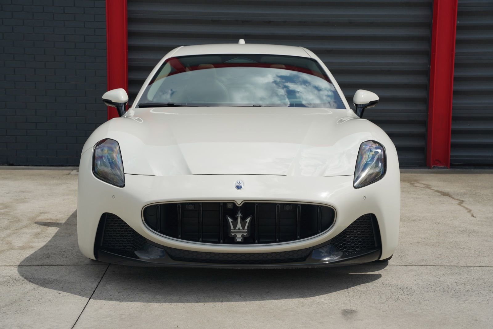 Used 2024 Maserati GranTurismo Modena image 3
