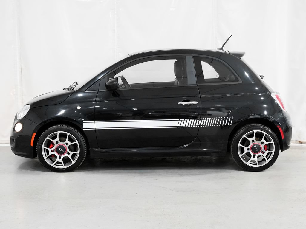 Used 2013 FIAT 500 Sport w/ Beats Audio Pkg FWD image 2