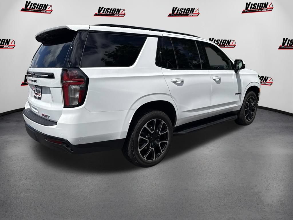 Used 2024 Chevrolet Tahoe RST w/ Luxury Package AWD/4WD image 5