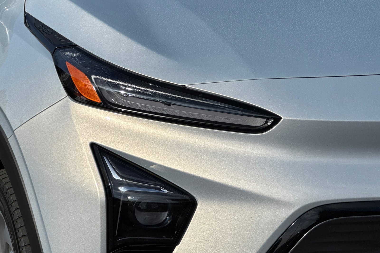 Used 2023 Chevrolet Bolt EUV LT w/ Comfort Package image 41