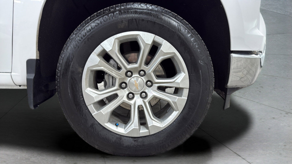 Used 2024 Chevrolet Silverado 1500 LTZ image 20