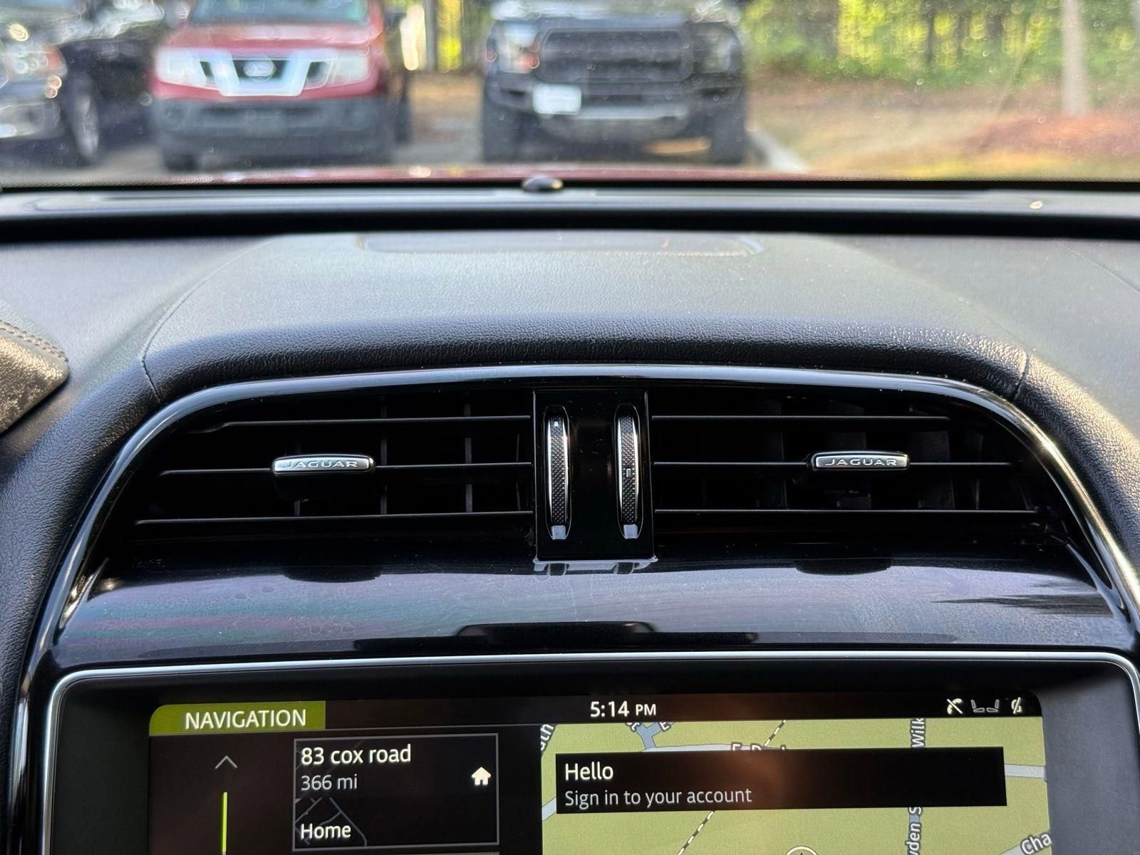 Used 2019 Jaguar F-PACE Prestige AWD/4WD image 58