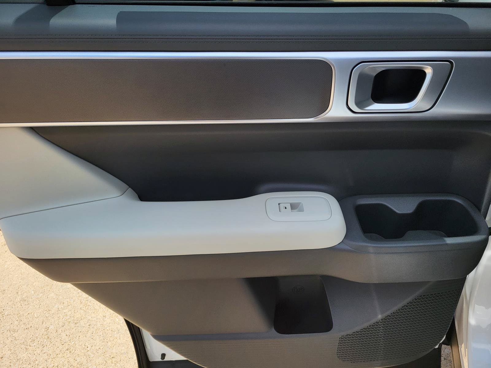 New 2026 Hyundai Santa Fe SE FWD image 11