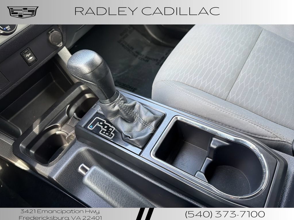 Used 2016 Toyota Tacoma SR w/ Towing Package AWD/4WD image 10