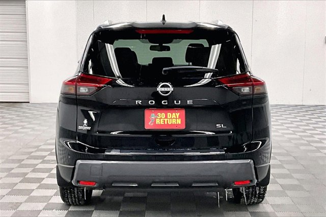 New 2025 Nissan Rogue SL image 4