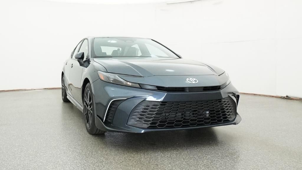 New 2026 Toyota Camry SE image 30