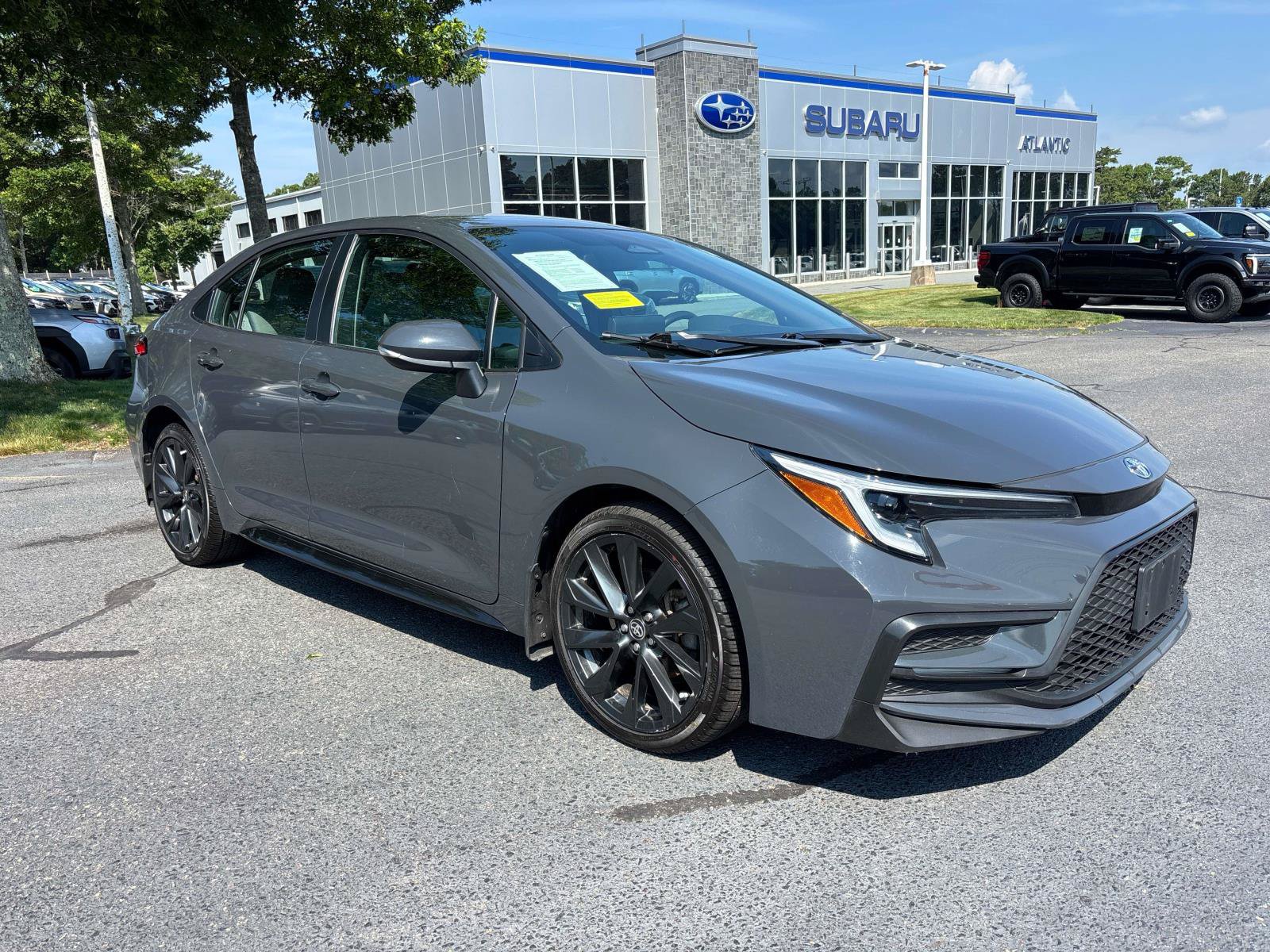 Used 2024 Toyota Corolla SE FWD image 1