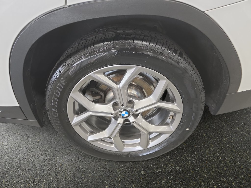 Certified 2023 BMW X3 sDrive30i w/ Convenience Package w/ZPA RWD image 23
