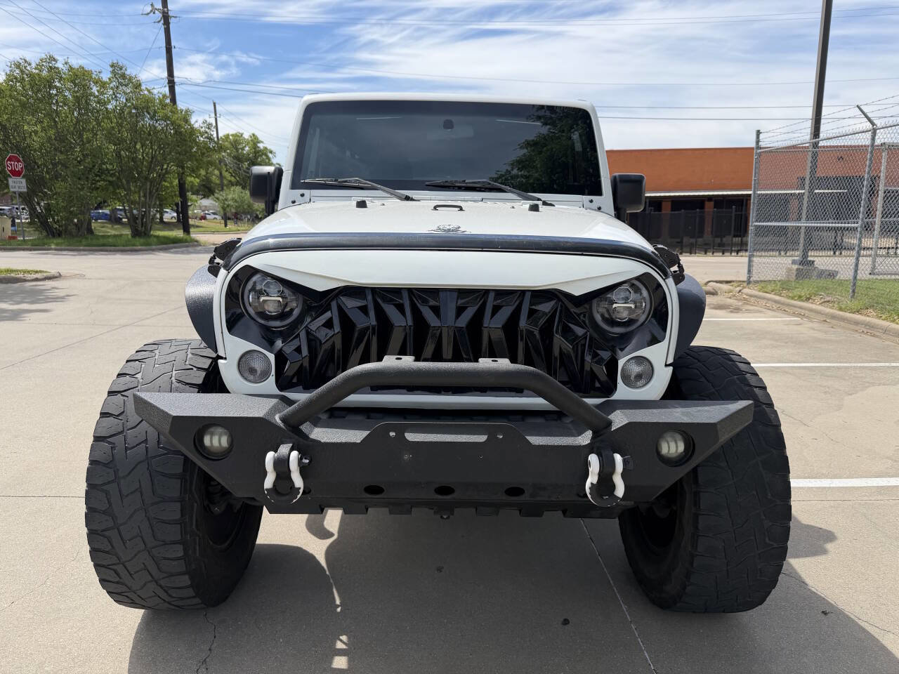 Used 2016 Jeep Wrangler Unlimited Sport w/ Connectivity Group image 2