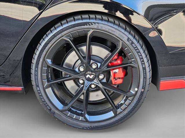 New 2026 Hyundai Elantra N FWD image 9