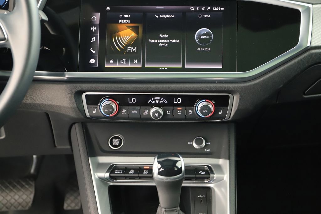 Certified 2024 Audi Q3 2.0T Premium w/ Convenience Package image 20