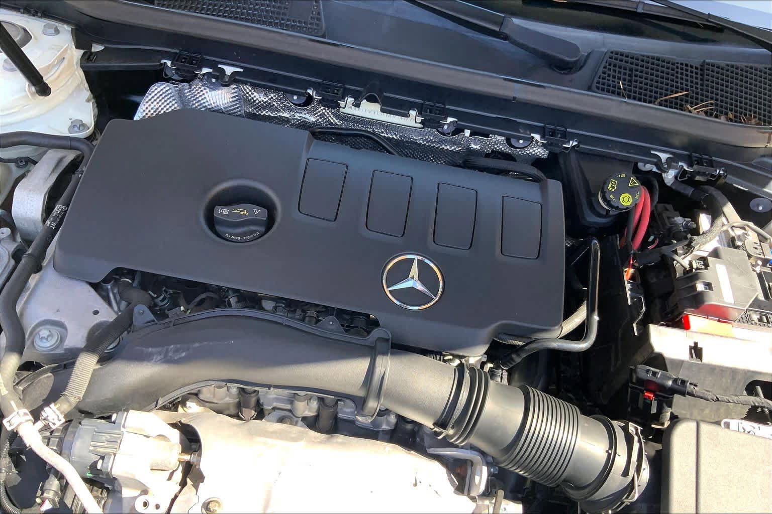 Used 2020 Mercedes-Benz CLA 250 image 31
