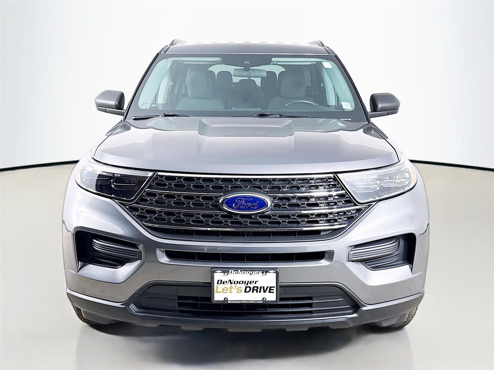 Used 2022 Ford Explorer XLT w/ Class IV Trailer Tow Package image 3