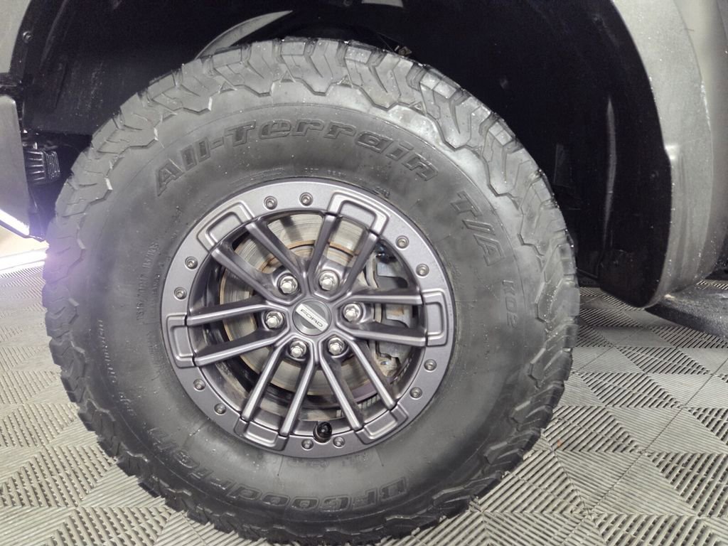 Used 2020 Ford F150 Raptor w/ Equipment Group 801A Mid image 10