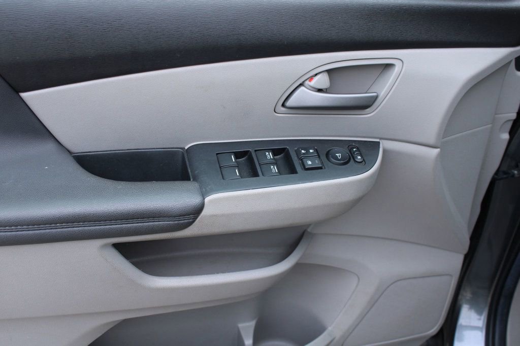 Used 2012 Honda Odyssey EX-L image 26