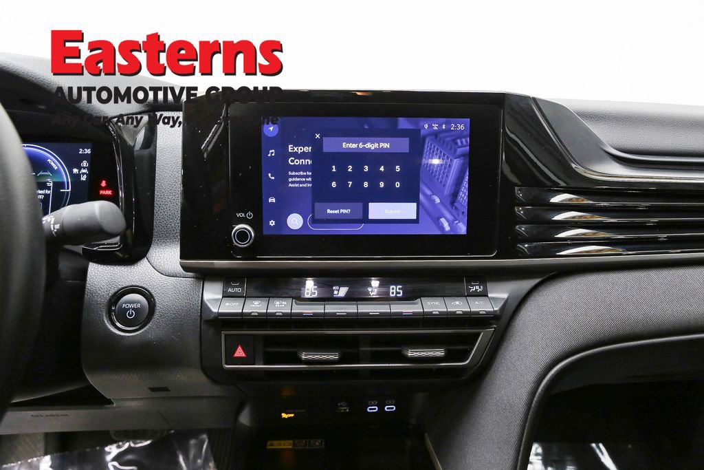 Used 2025 Toyota Camry LE FWD image 12