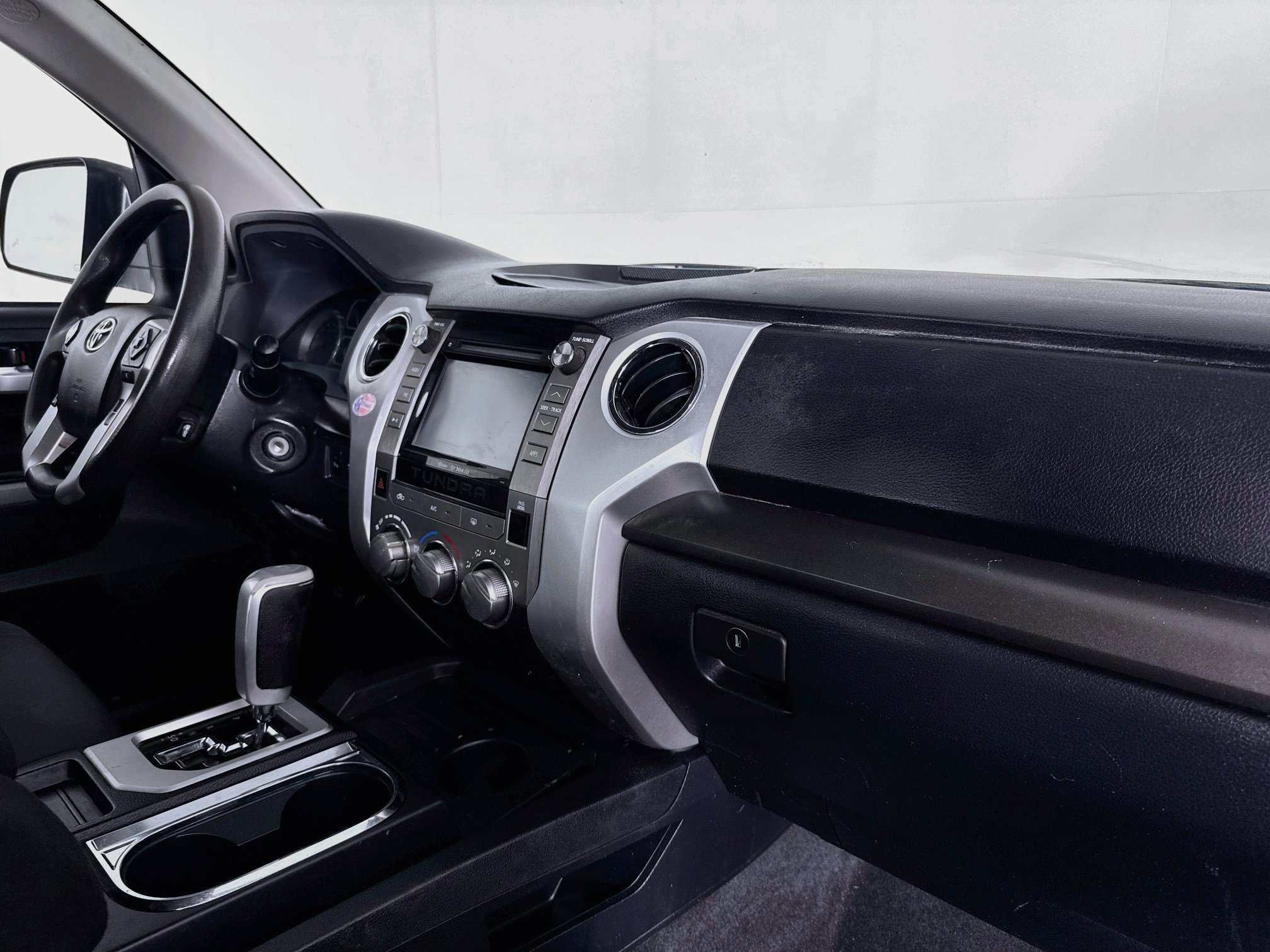 Used 2019 Toyota Tundra SR5 RWD image 27