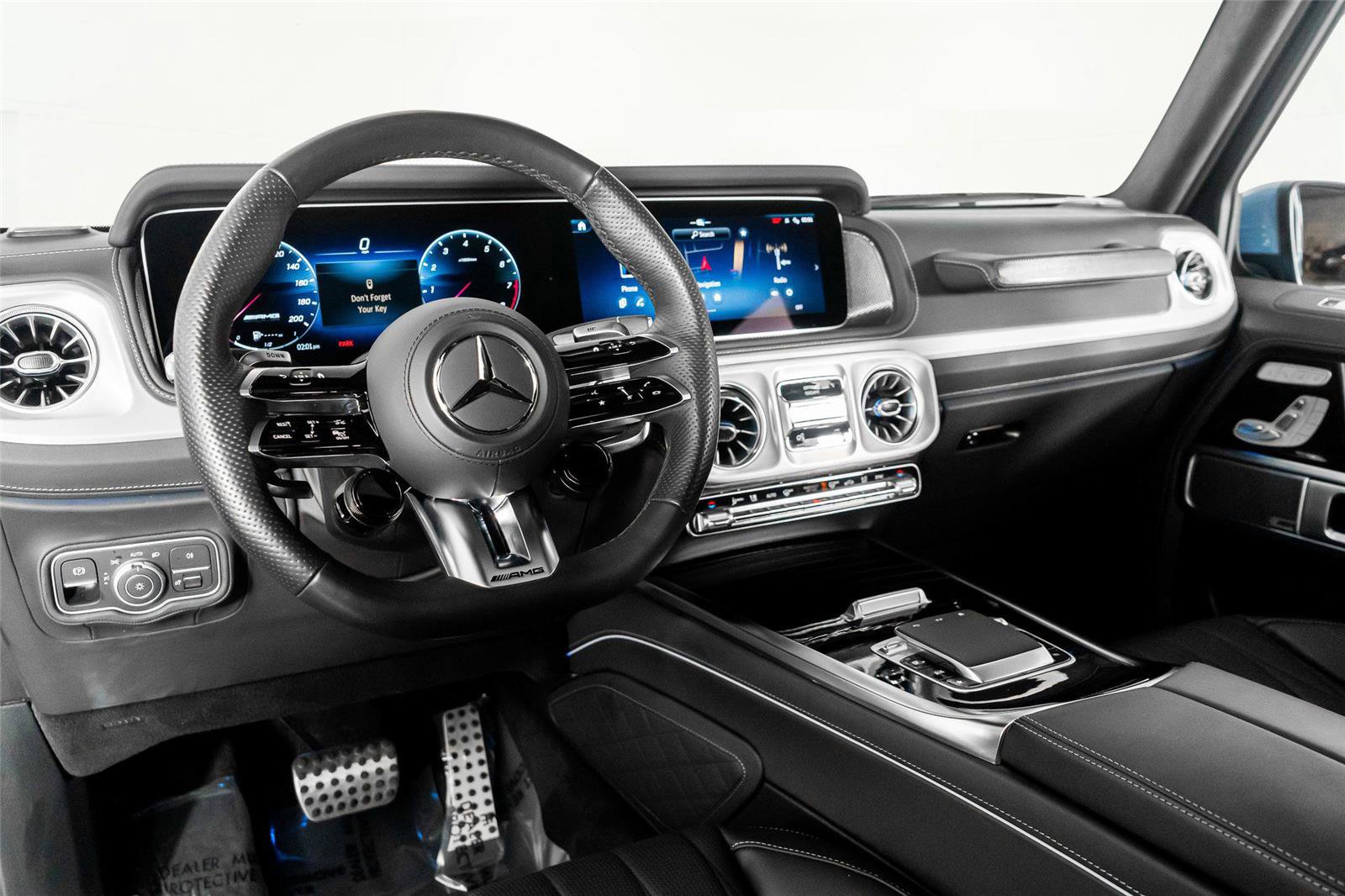 Used 2025 Mercedes-Benz G 63 AMG 4MATIC image 2