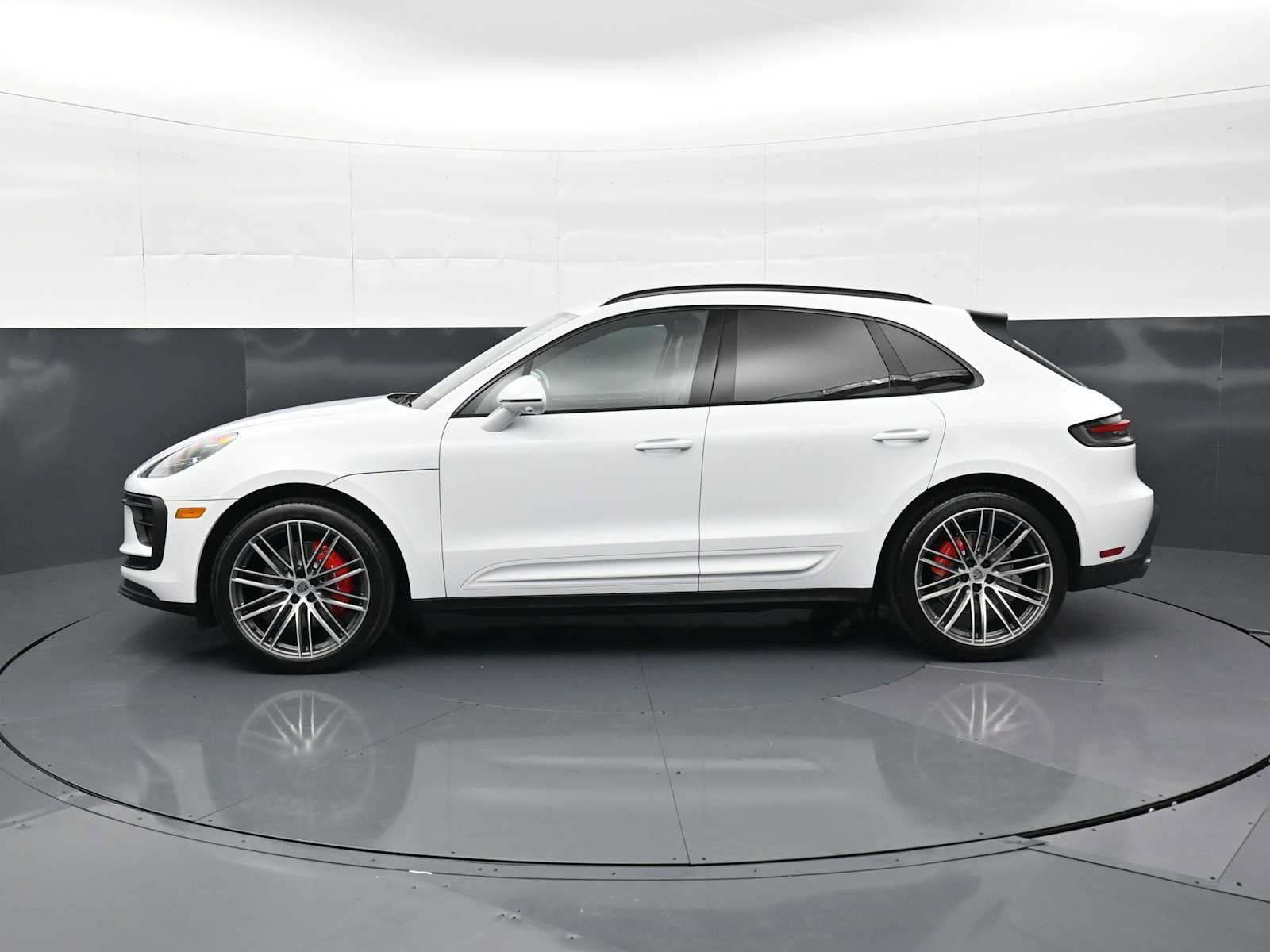 New 2026 Porsche Macan S AWD/4WD image 2