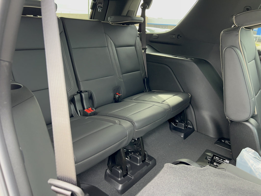 New 2026 Chevrolet Tahoe Premier w/ Sun And Tow Package AWD/4WD image 7