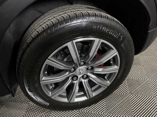 Used 2021 Cadillac XT4 Sport w/ Cold Weather Package image 37