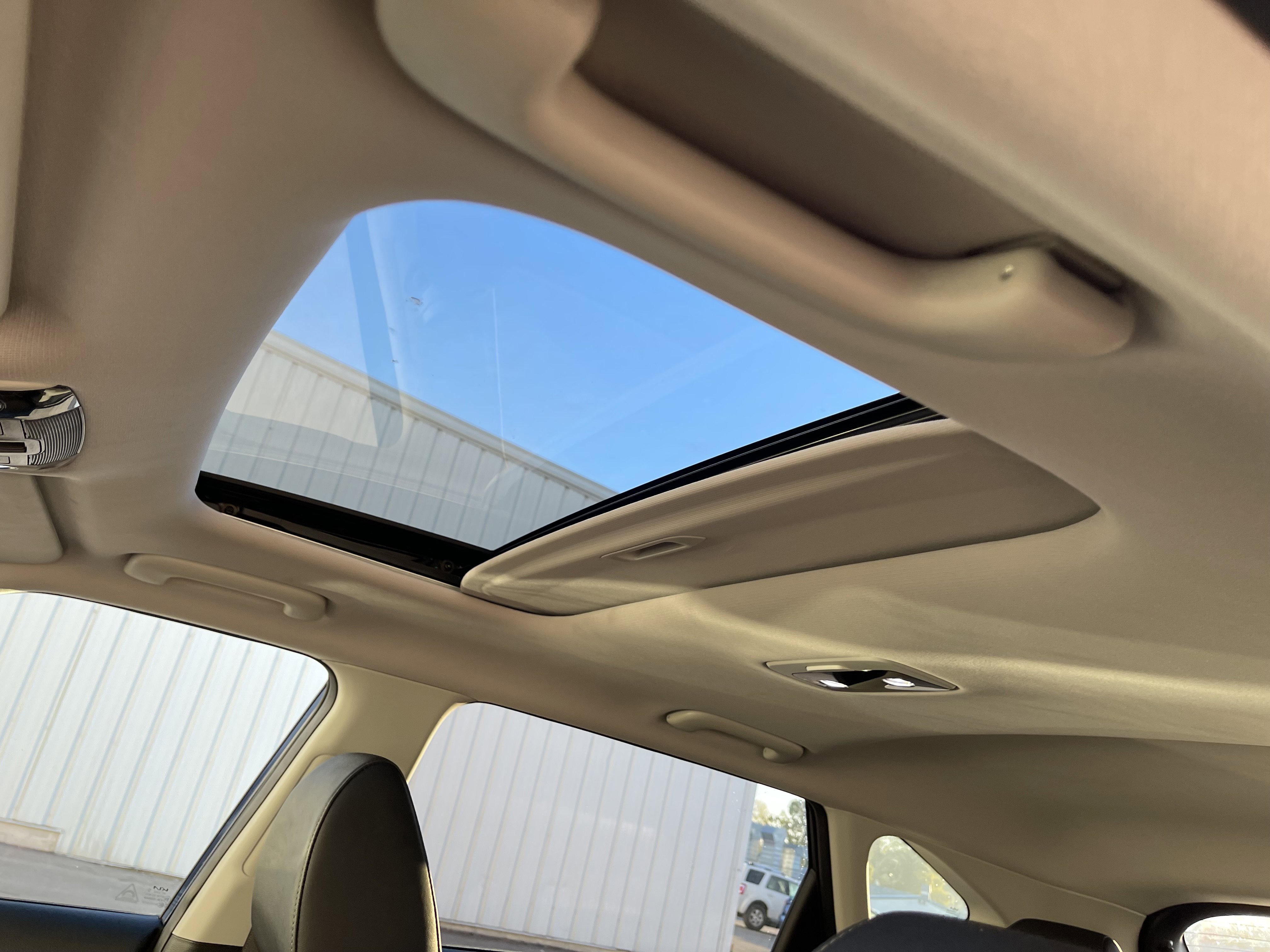 Used 2024 Kia Seltos EX image 10