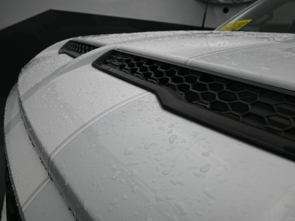 New 2025 Ford F150 Lariat w/ Equipment Group 502A High image 19