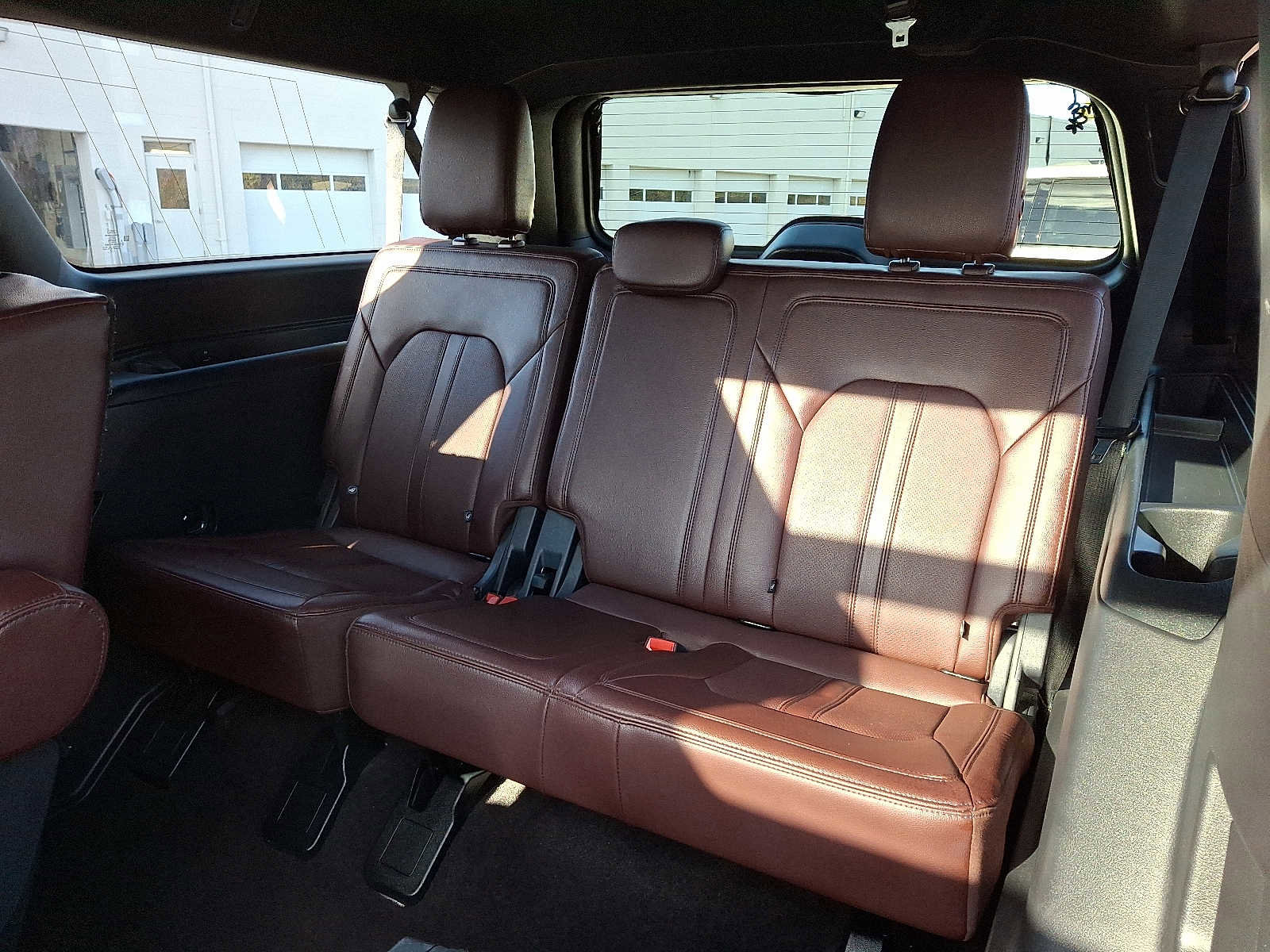 Used 2023 Ford Expedition Max Limited image 11