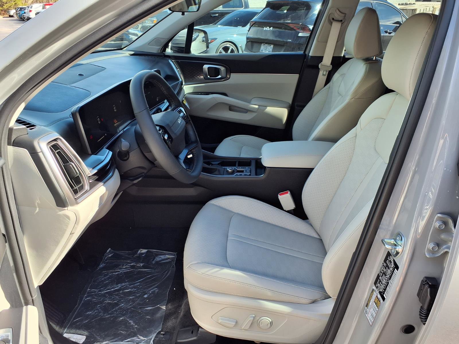 New 2026 Kia Sorento S image 5