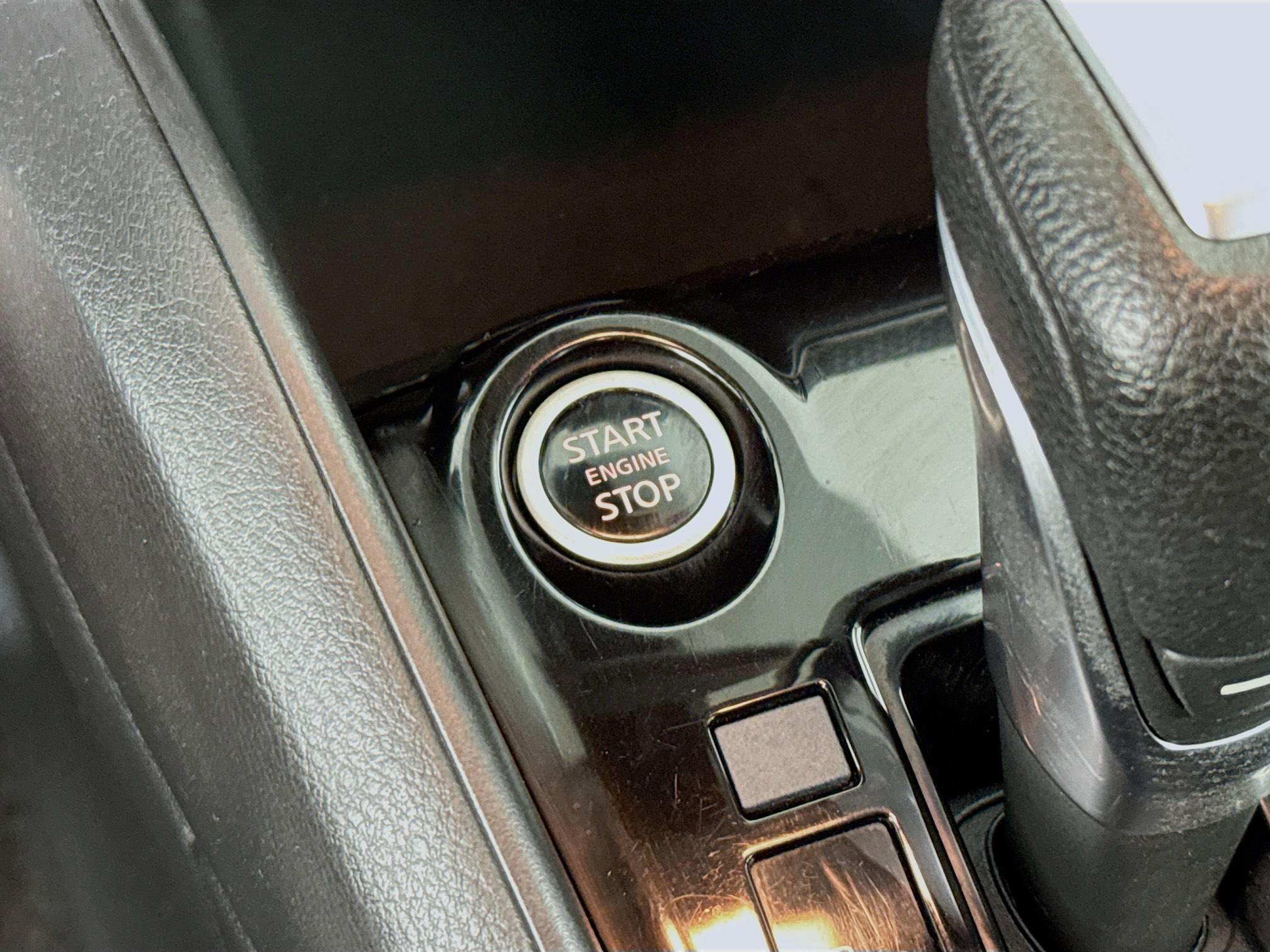 Used 2022 Nissan Kicks S image 20