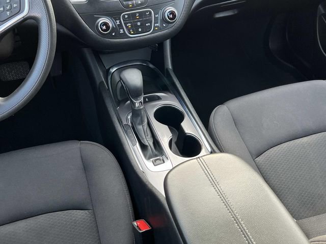 Used 2022 Chevrolet Malibu LT image 14