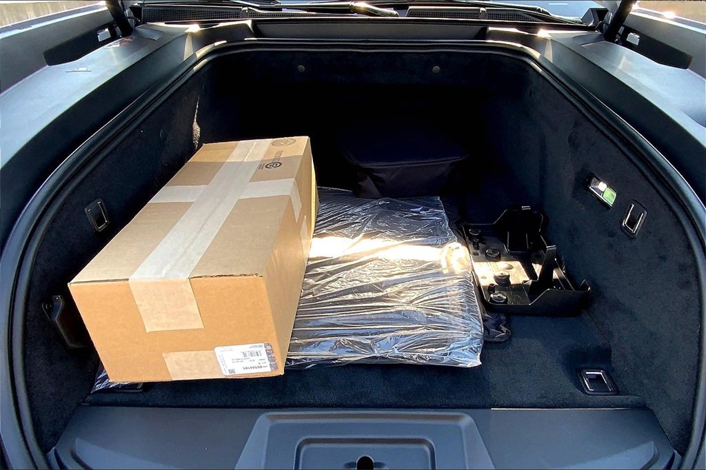 New 2026 Cadillac Escalade IQ Sport 2 w/ LPO, ONYX Package image 17
