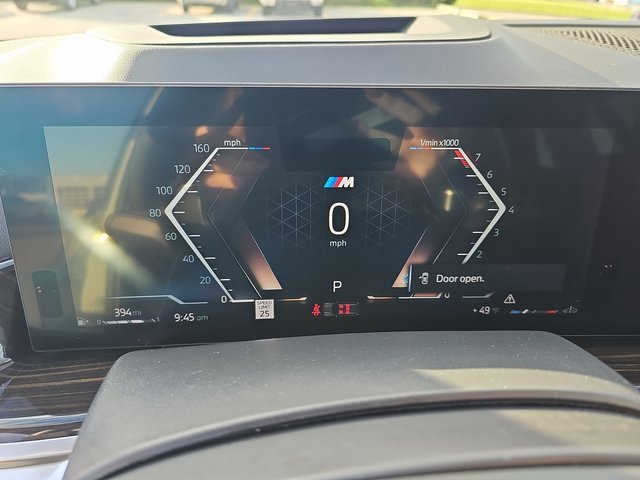 Used 2025 BMW X7 xDrive40i w/ M Sport Package image 22