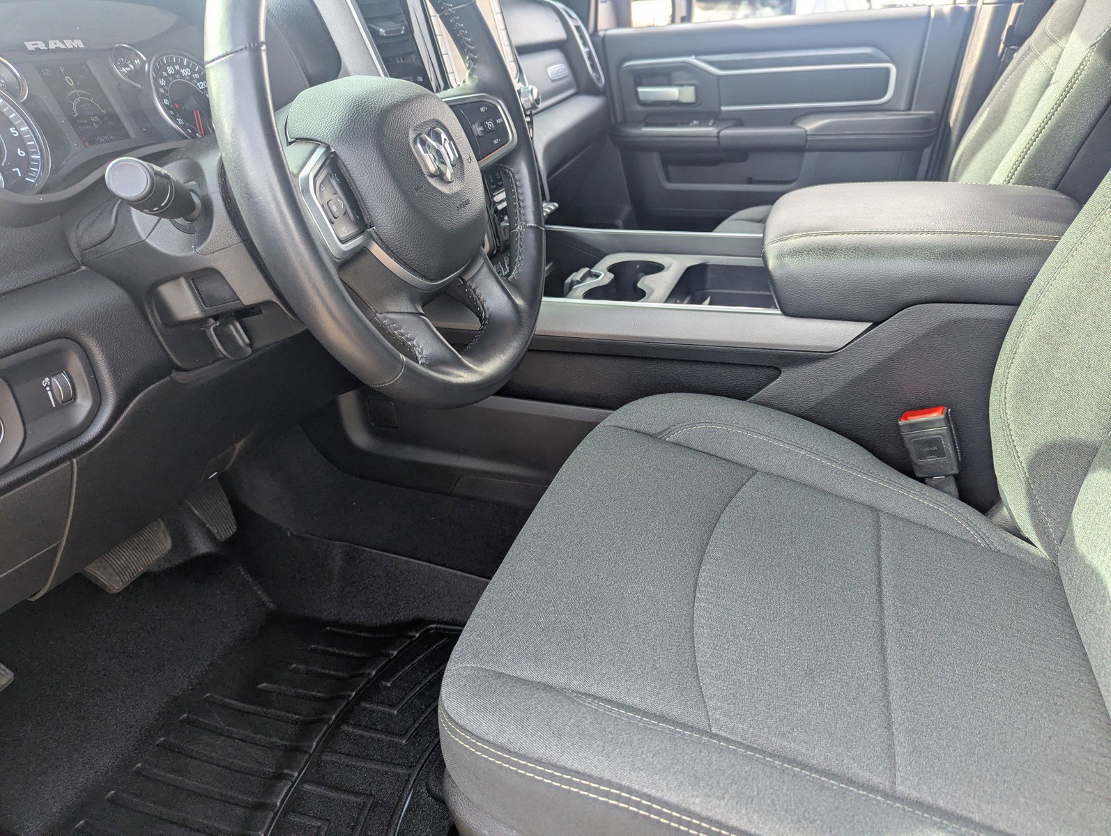 Used 2024 RAM 2500 Big Horn w/ Night Edition image 7