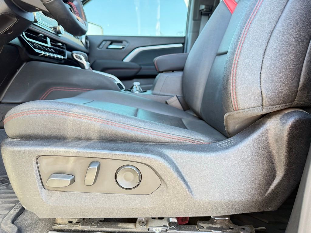 Used 2023 Chevrolet Colorado Z71 w/ Z71 Convenience Package 2 AWD/4WD image 9