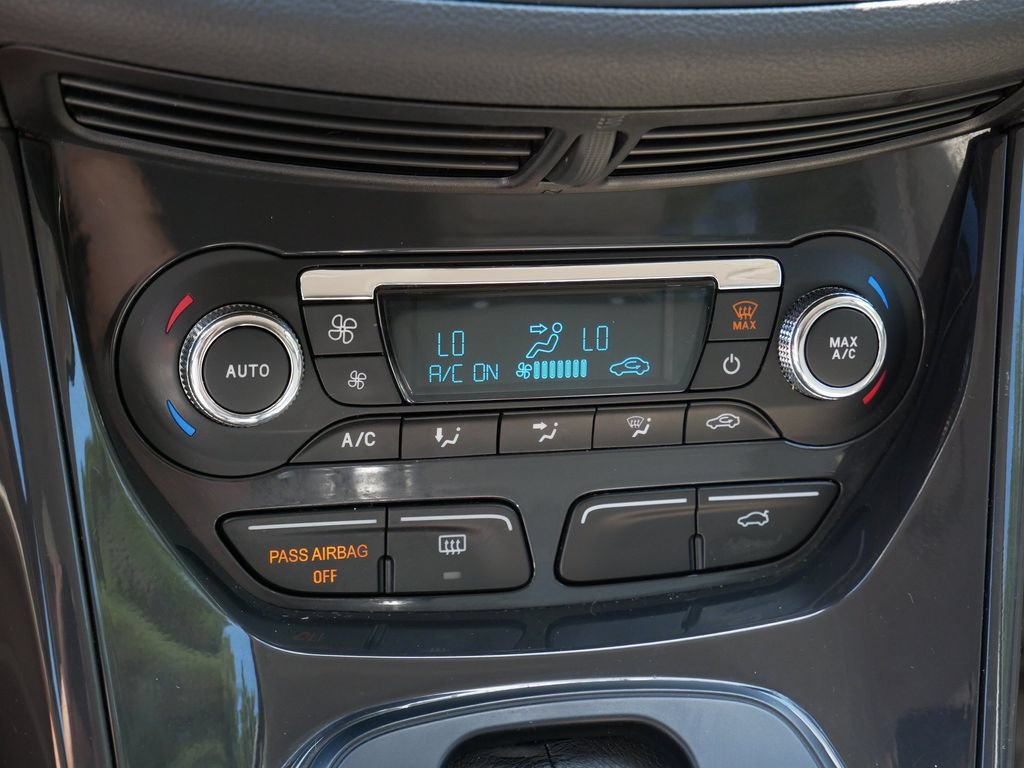 Used 2015 Ford Escape Titanium AWD/4WD image 22